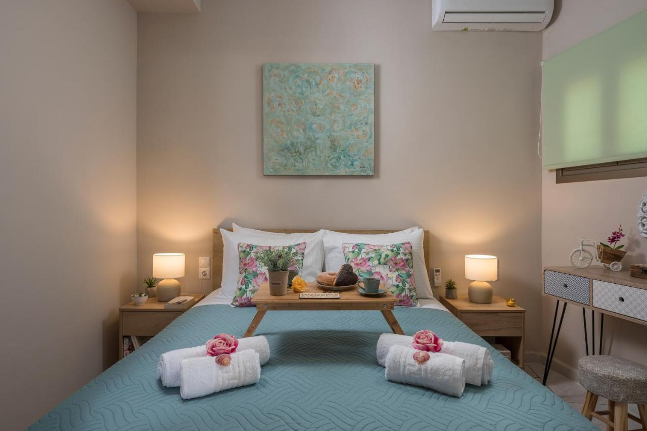 Floral Beach Apt With Lux Extras & Special Treats คอลิมวาริออน ภายนอก รูปภาพ